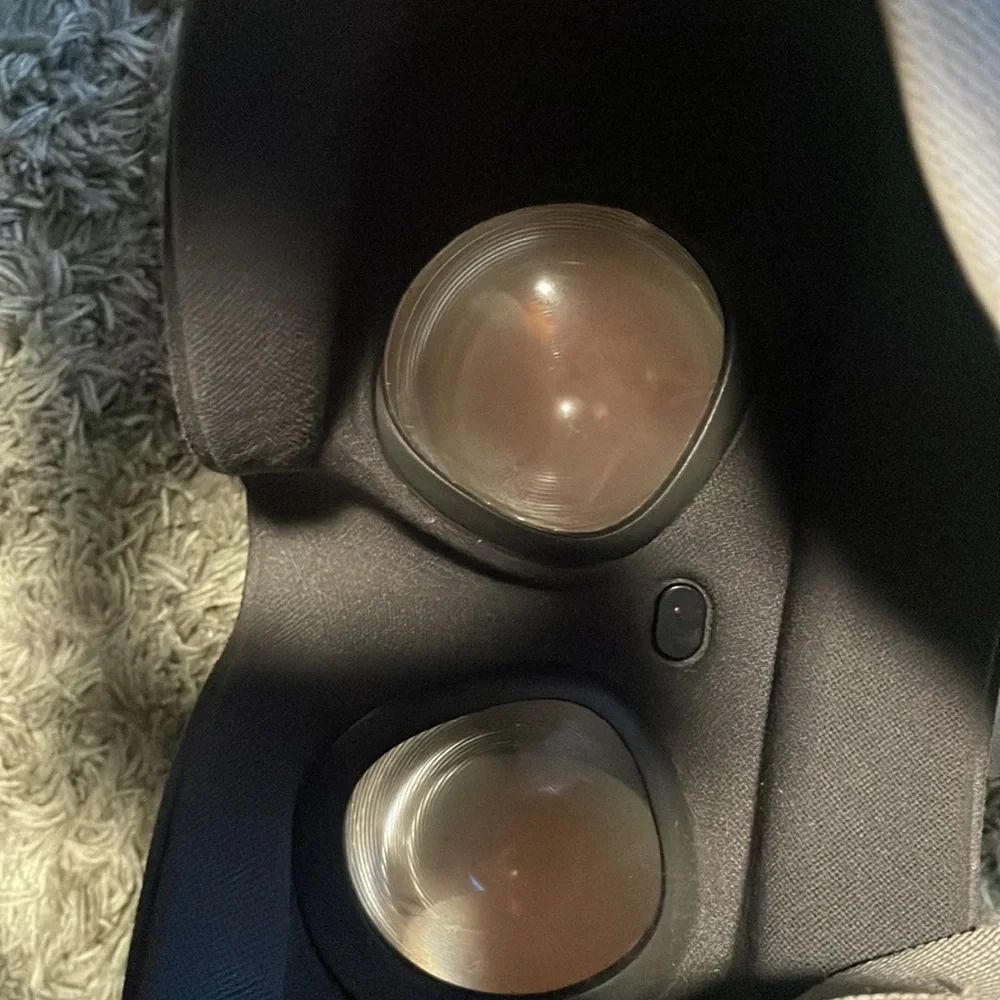 Oculus VR goggles with trigger